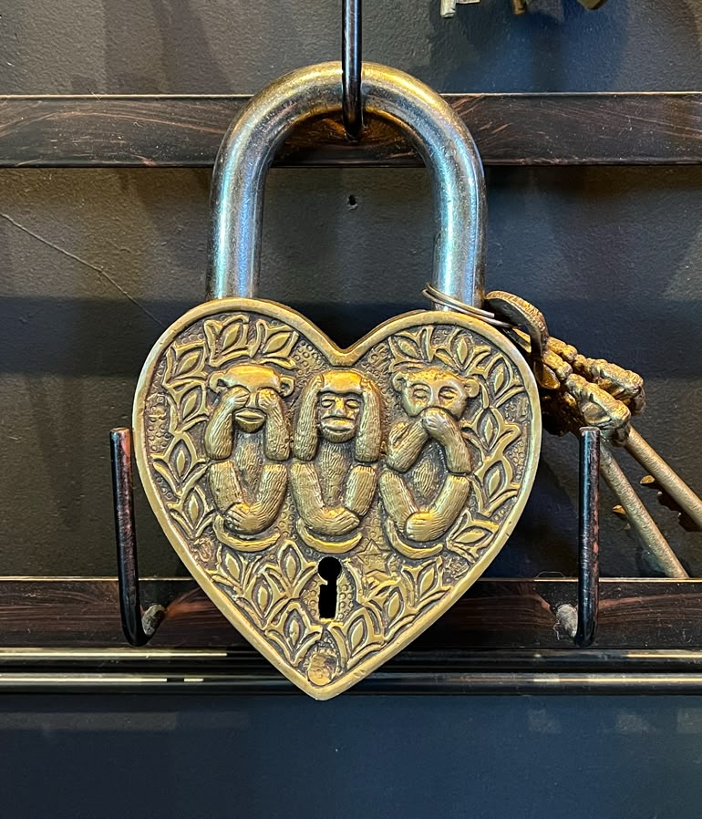 Monkeys of Wisdom Padlock