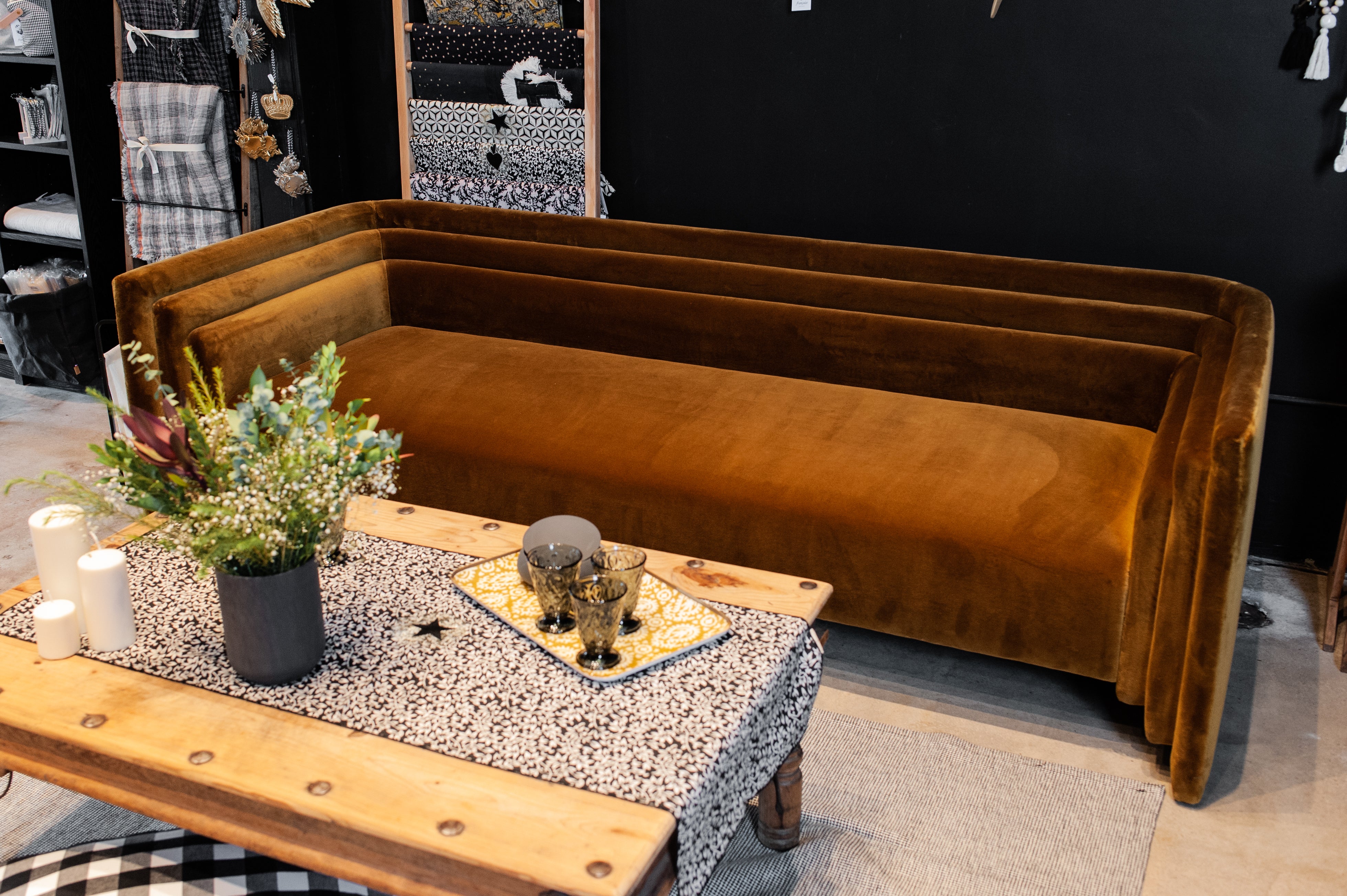 St Germain Velvet Sofa N°8